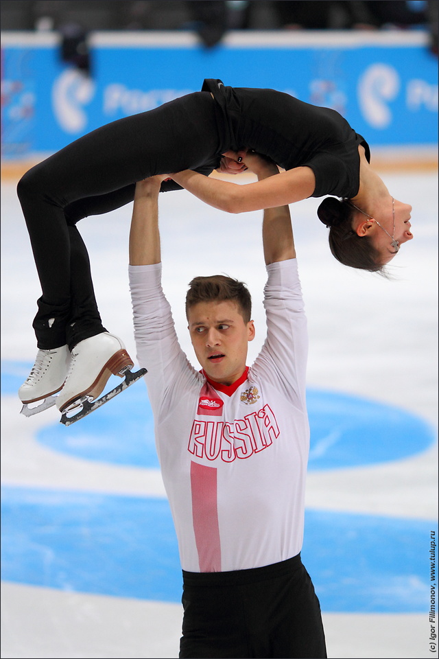 http://freeskating.info/gallery/russian_nats_2016/dec23a/small/img_5823s.jpg